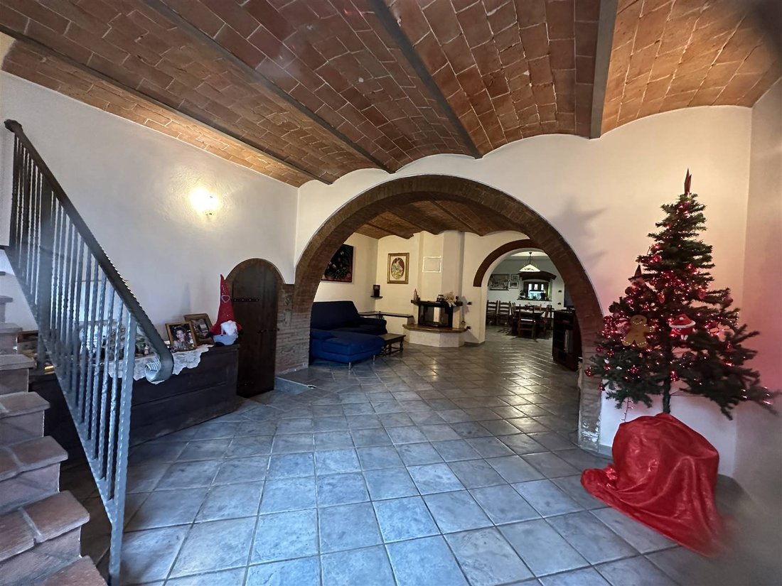 Country House in Riparbella, Tuscany, Italy 5 - 16917700