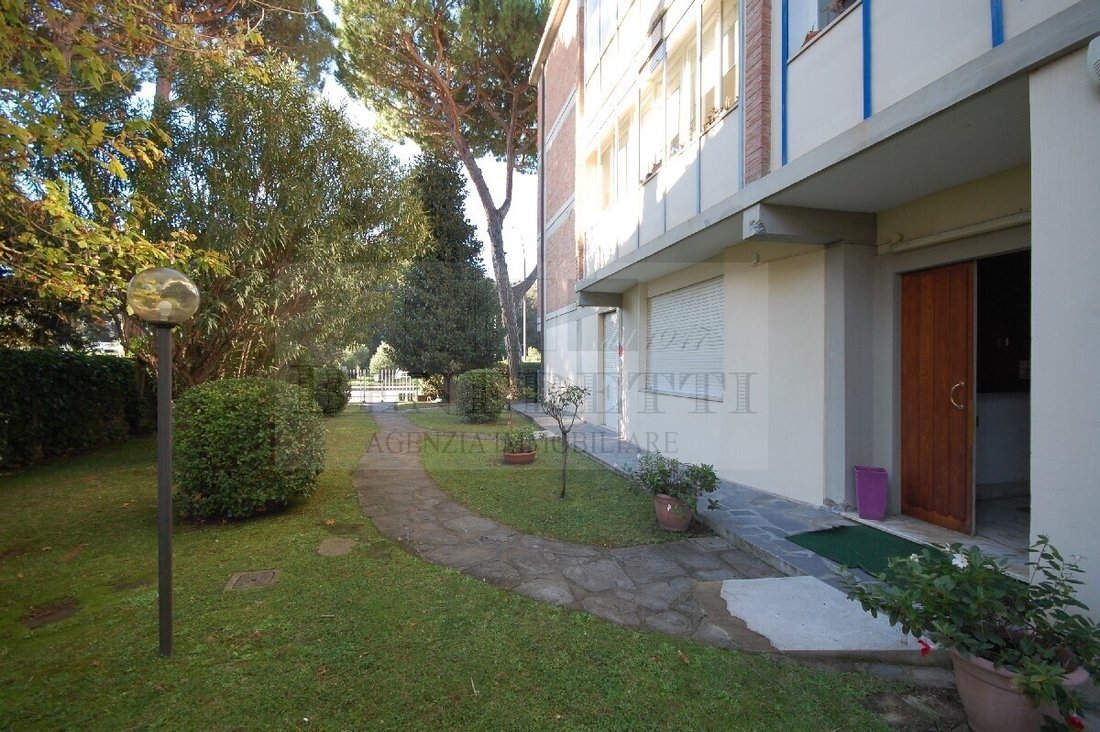 Apartment in Camaiore, Tuscany, Italy 1 - 16917606