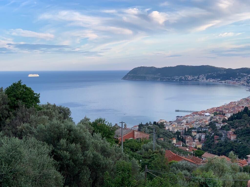 Villa in Central Hill, Alassio, Liguria 1 - 16920416