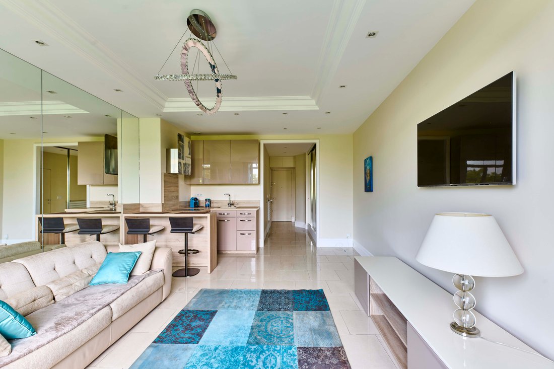 Apartment in Saint Philippe du Roule, Paris 8e Arrondissement, Paris 1 - 16918644