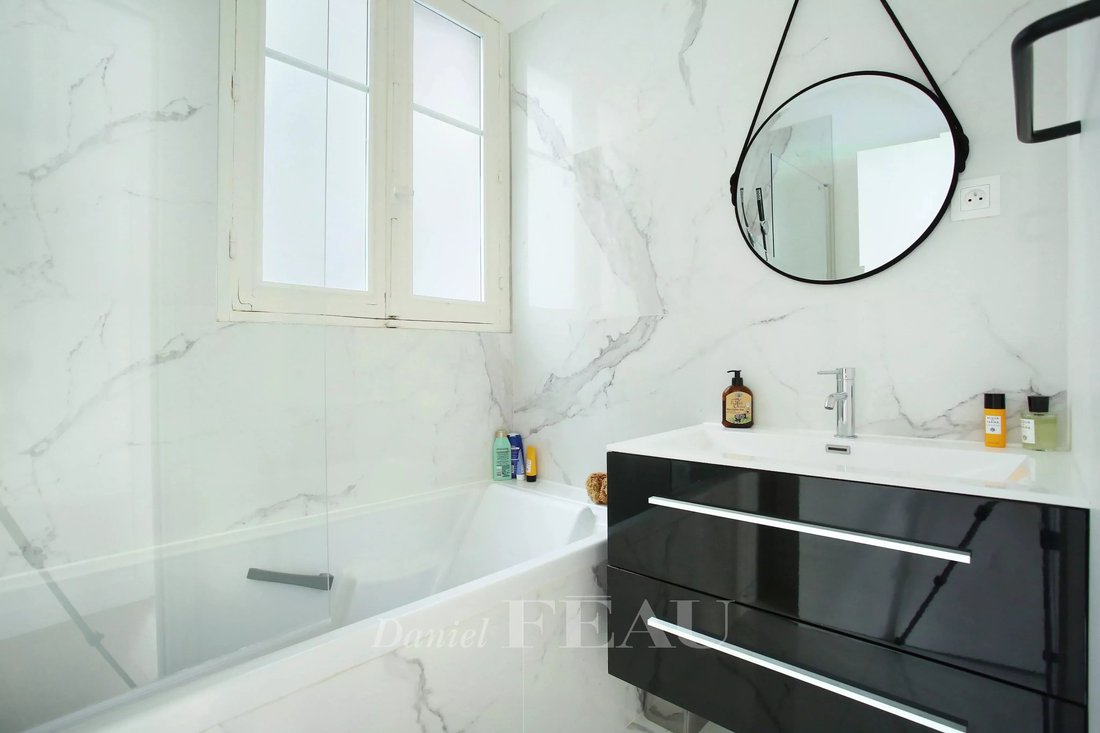 Apartment in Gros Caillou, Paris 7e Arrondissement, Paris 5 - 16919147