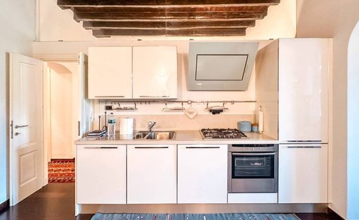 Santa Margherita Ligure 4 Room Apartment