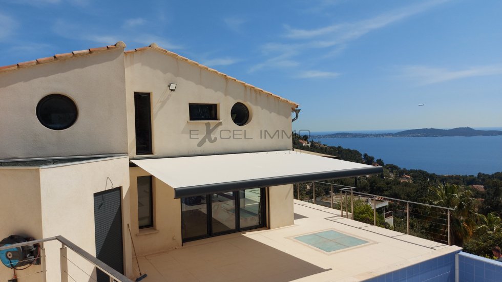 Villa in Centre Ville, Carqueiranne, France 3 - 16918538