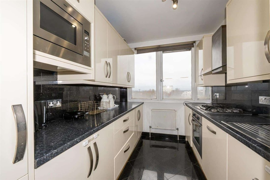 Apartment in Hyde Park, Westminster, England 4 - 16917092