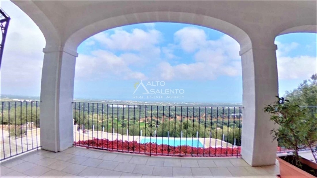Estate in Historic Center, Monopoli, Italy 2 - 16918237