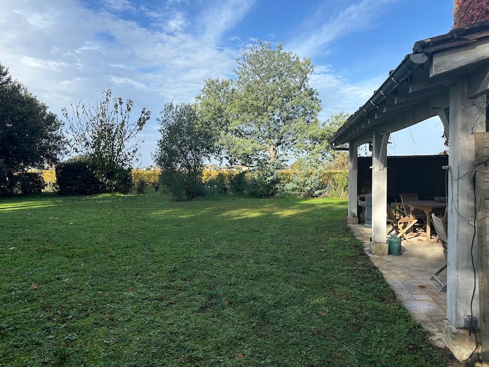 Villa in Saint-Émilion, Nouvelle-Aquitaine, France 3 - 16918107