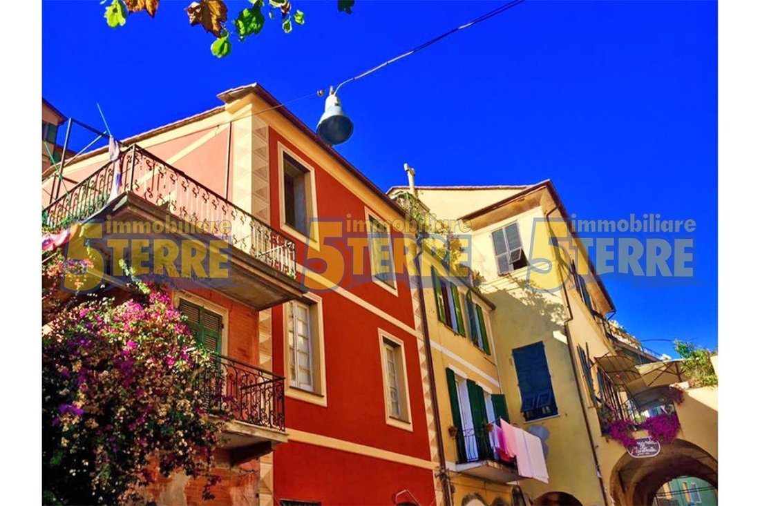 House in Monterosso al Mare, Liguria, Italy 1 - 16917439