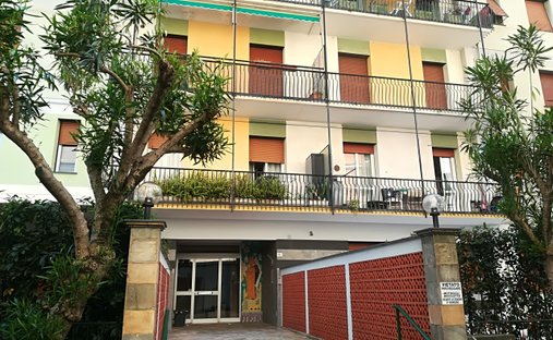 Santa Margherita Ligure 4 Room Apartment
