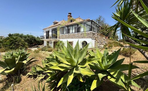 House in Faro (Se e Sao Pedro), Algarve, Portugal 1