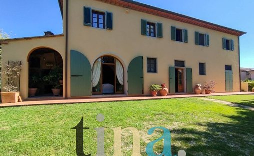 Landhaus in Crespina Lorenzana, Toskana, Italien 1