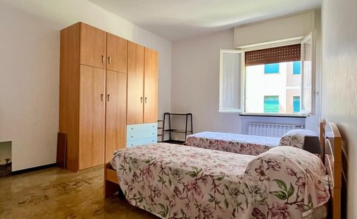 Santa Margherita Ligure 4 Room Apartment