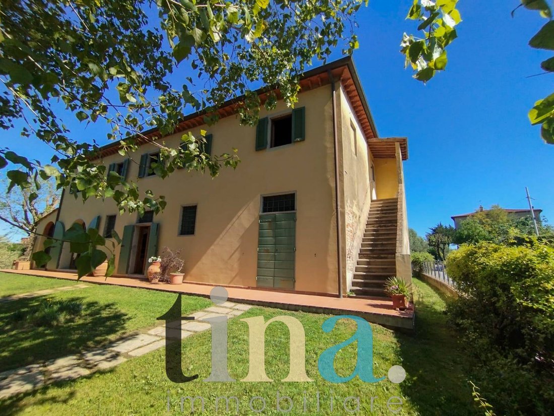 Landhaus in Crespina Lorenzana, Toskana, Italien 2 - 16917562