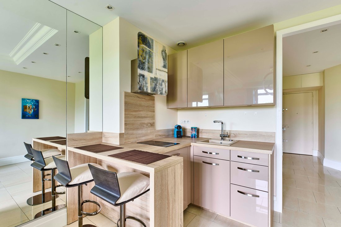 Apartment in Saint Philippe du Roule, Paris 8e Arrondissement, Paris 3 - 16918644