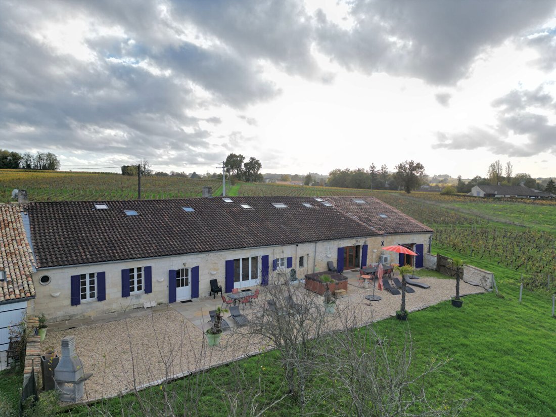 Villa in Saint-Émilion, Nouvelle-Aquitaine, France 3 - 16917983