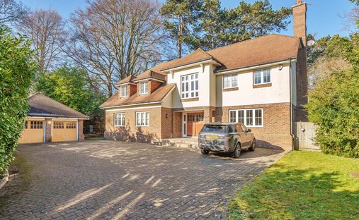 Casa en Kingswood, Reigate and Banstead, Inglaterra 1