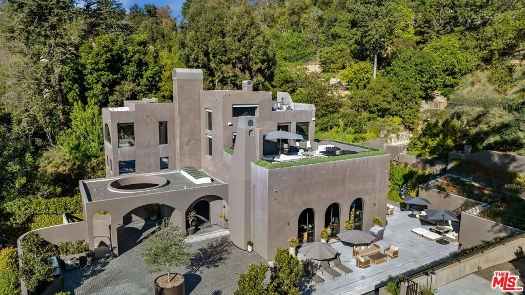 House in Los Angeles, California, United States 1 - 16917354
