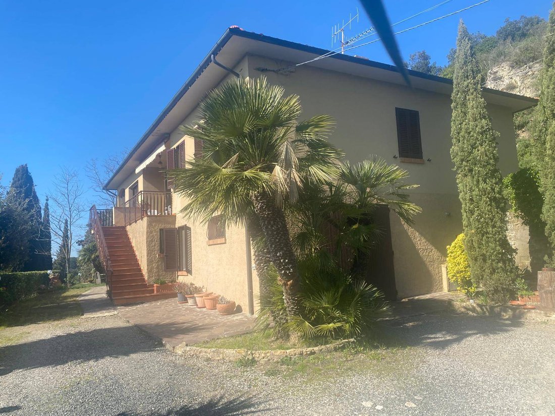 Country House in Casale Marittimo, Tuscany, Italy 5 - 16917603