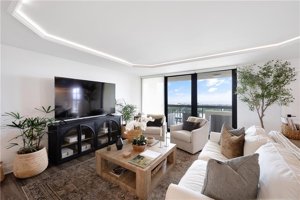 Condo in New Orleans, Louisiana, United States 3 - 16916887