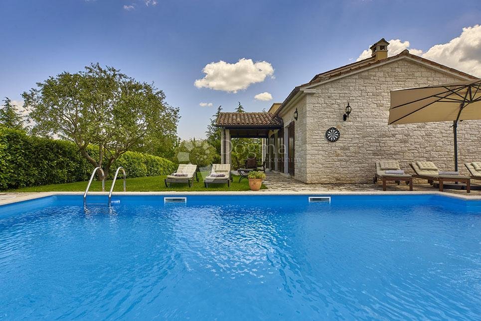 House in Opcina Motovun, Istria County, Croatia 1 - 16919272