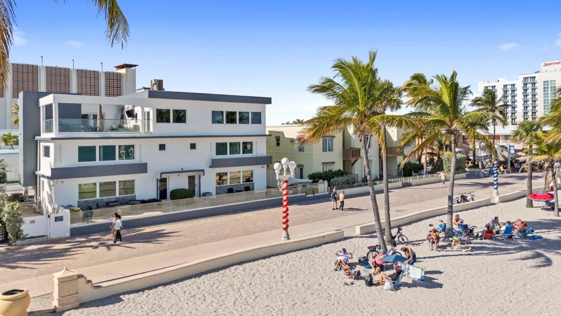 House in Hollywood, Florida, United States 3 - 16920402