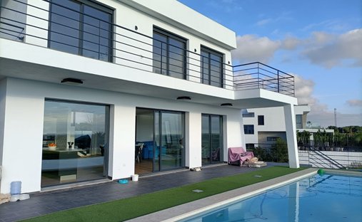 Villa in Puerto Real, Andalusia, Spain 1