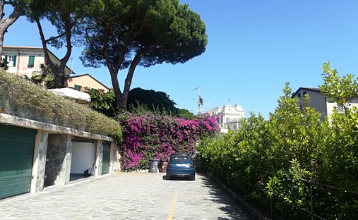 Santa Margherita Ligure 4 Room Apartment