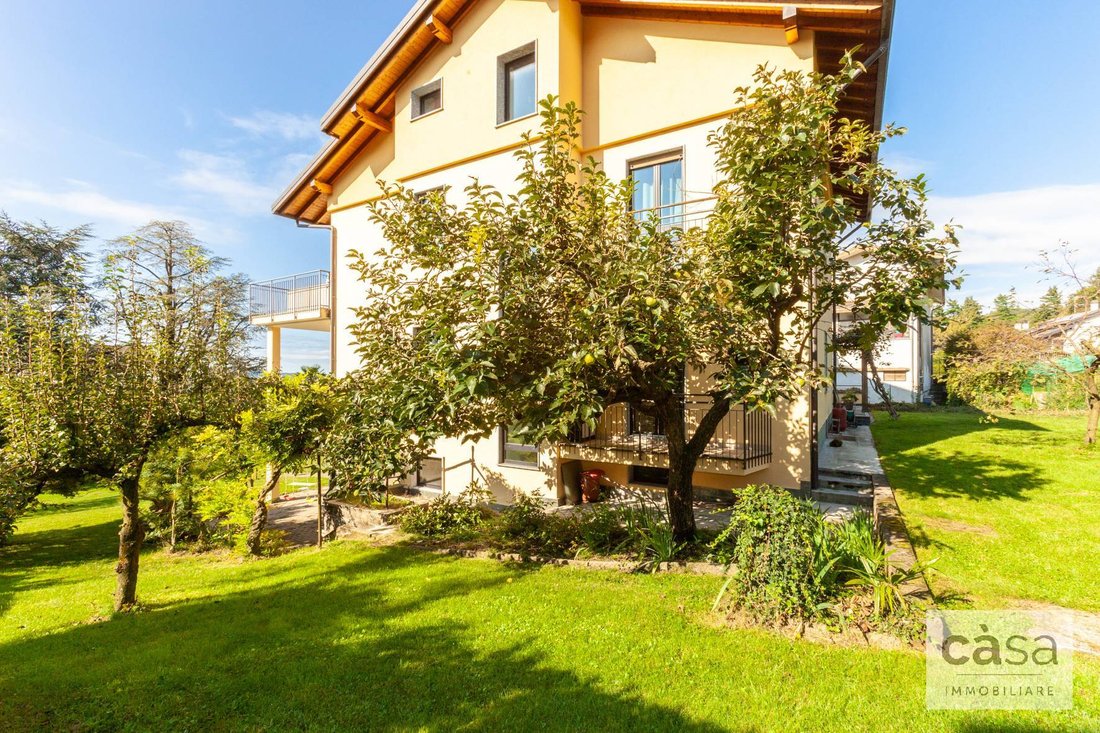 Villa in Comerío, Lombardy, Italy 5 - 16919619