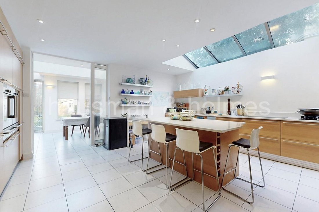 House in Golders Green, Barnet, England 3 - 16917037