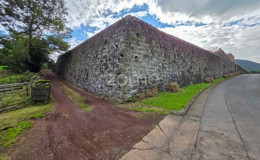 Land in Pico da Pedra, Azores, Portugal 1