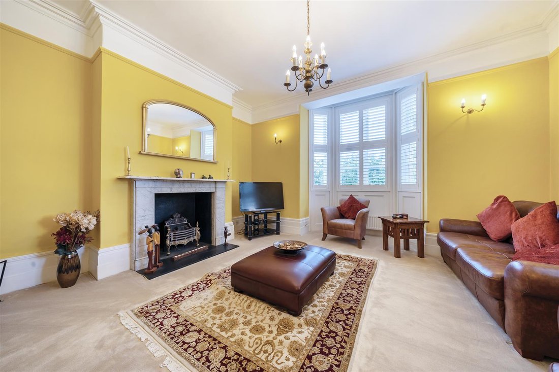 House in Willowbank, Bromley, England 3 - 16917283