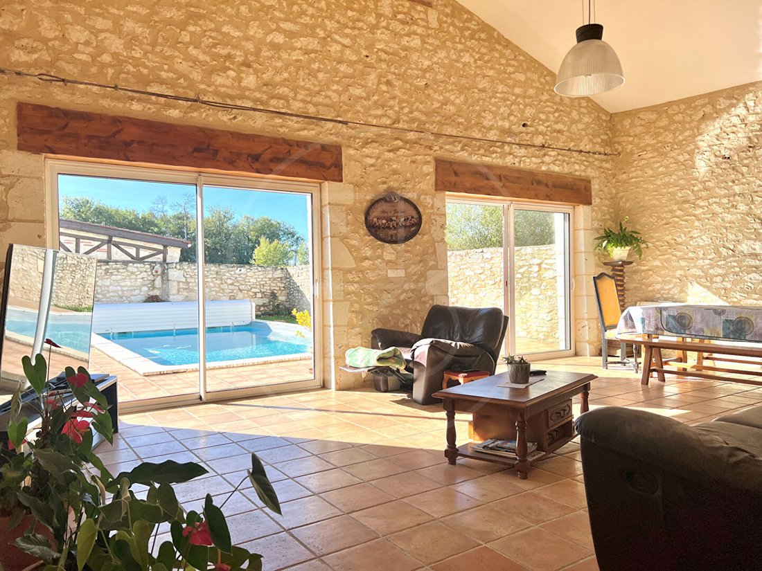 Villa in Sainte-Foy-la-Grande, Nouvelle-Aquitaine, France 5 - 16918047