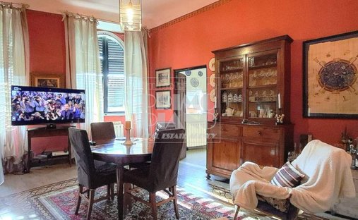 Apartment in Historic Center, Lucca, Tuscany 1