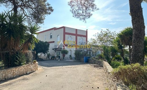 Casa di campagna a Centro, Carovigno, Puglia 1