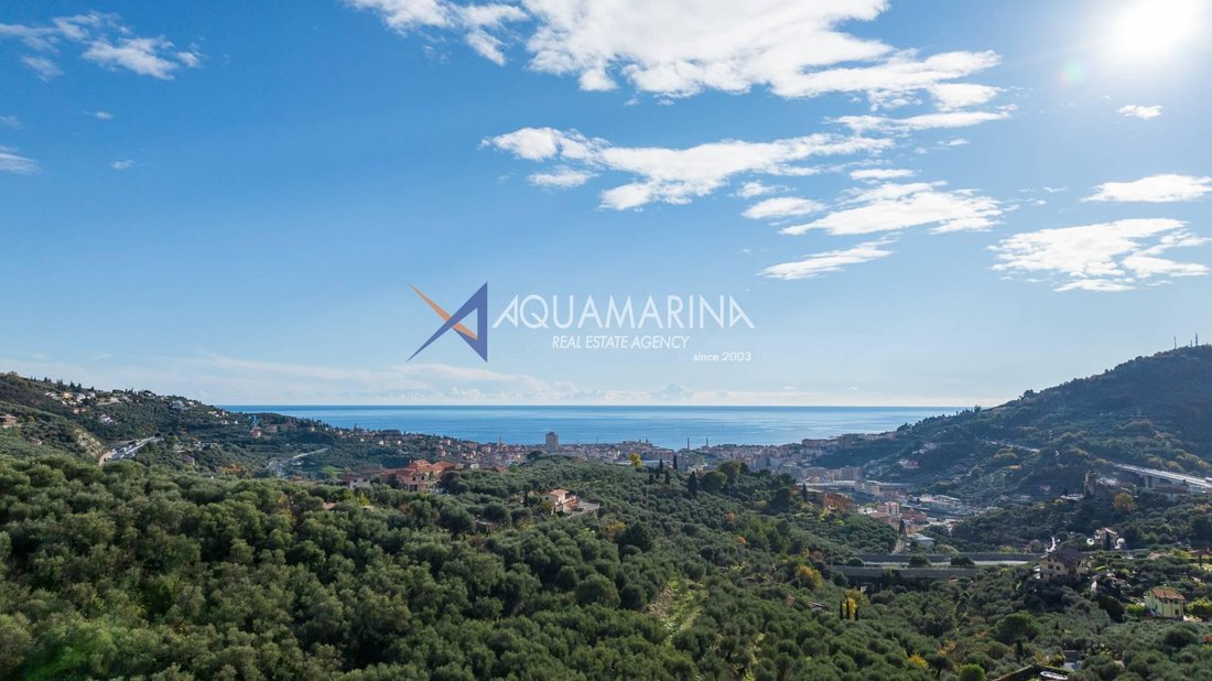Villa in Porto Maurizio, Imperia, Liguria 2 - 16917636
