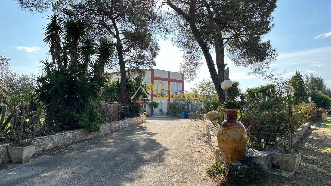 Casa de Campo en Carovigno, Apulia, Italia 3 - 16917886