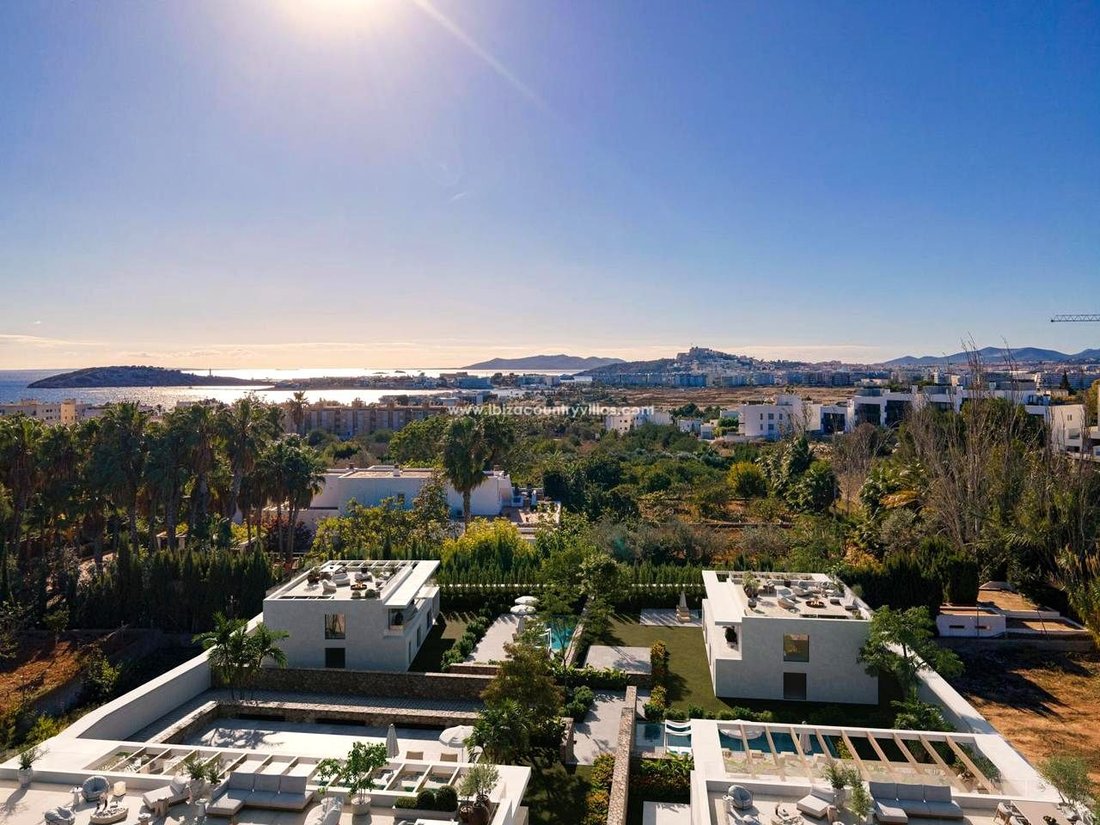 Villa in Santa Eularia des Riu, Balearic Islands, Spain 2 - 15228638