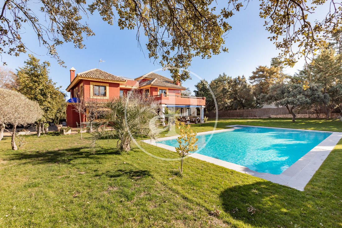 Villa in San Sebastián de los Reyes, Comunidad de Madrid, Spain 1 - 16920567
