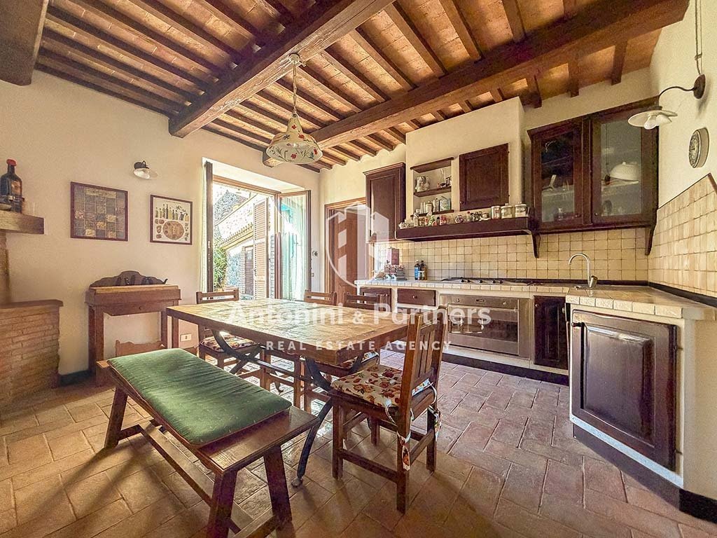 Country House in Ficulle, Umbria, Italy 2 - 16917584