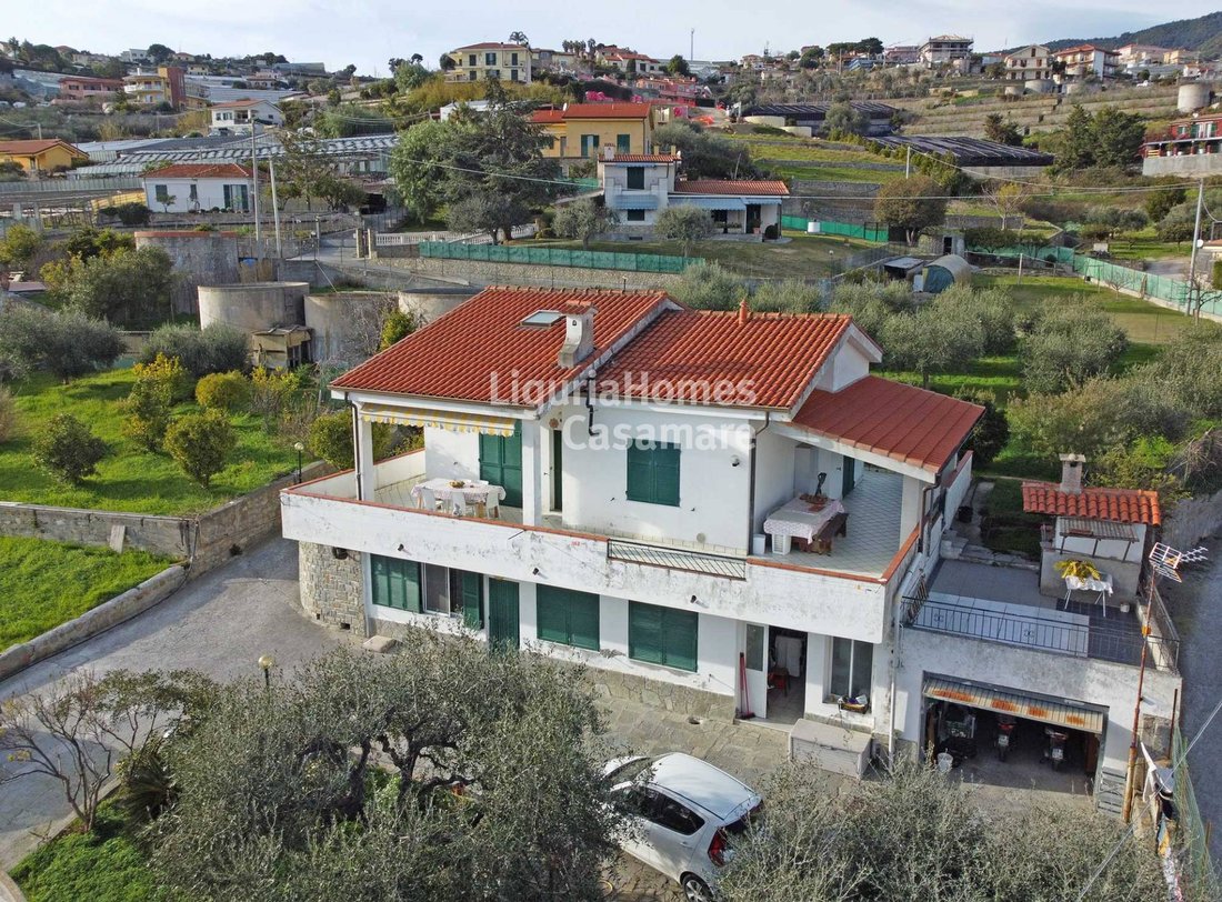 Villa in Coldirodi, Sanremo, Italy 3 - 16811463