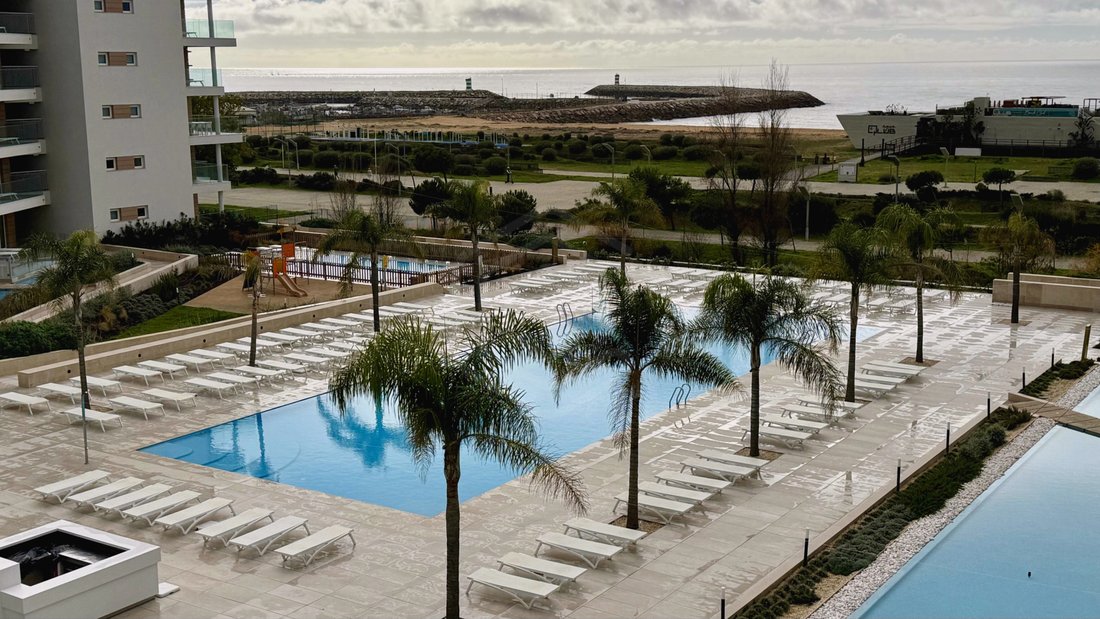 Apartment in Quarteira, Algarve, Portugal 1 - 16919422
