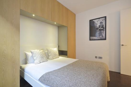 Apartment in Charing Cross, Westminster, England 5 - 16917040