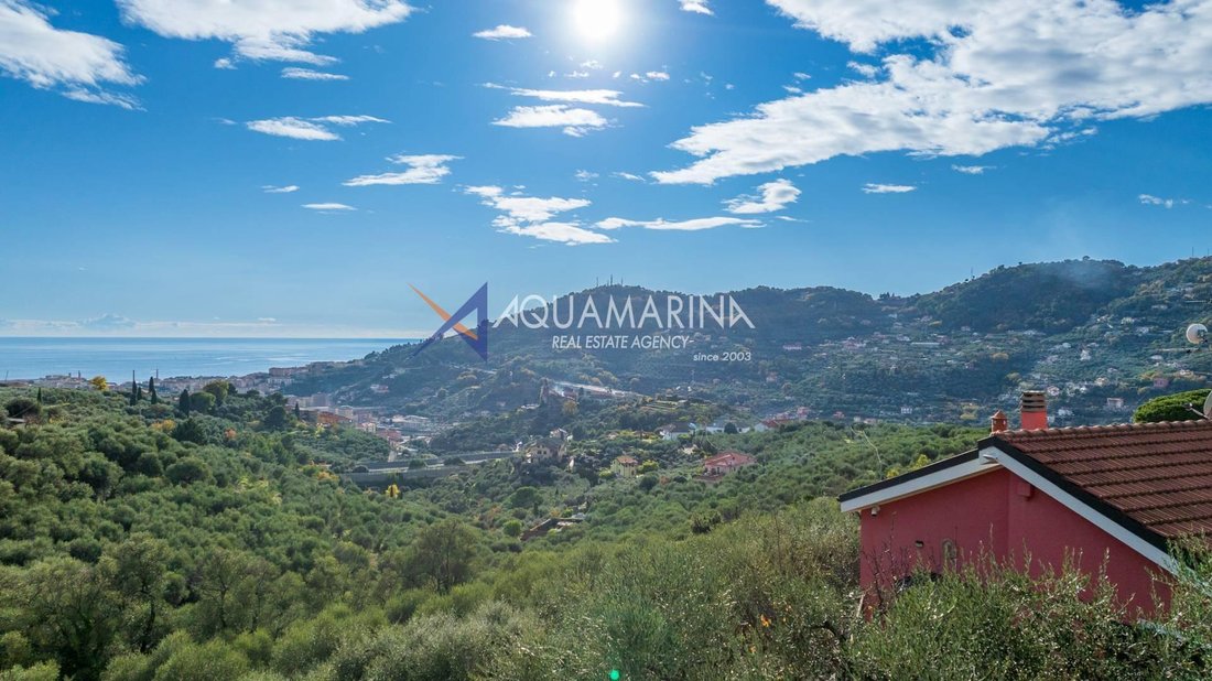 Villa in Porto Maurizio, Imperia, Liguria 1 - 16917636