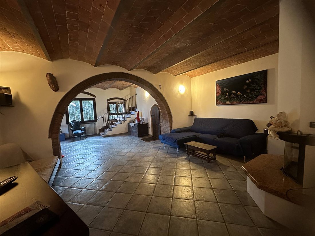 Country House in Riparbella, Tuscany, Italy 4 - 16917700