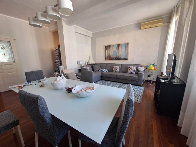 Apartment in Historic Center, Viareggio, Tuscany 4 - 16917602