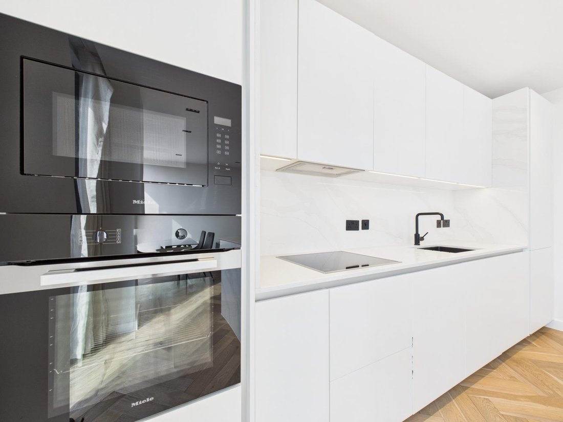 Apartment in Earls Court, Kensington And Chelsea, England 5 - 16917082