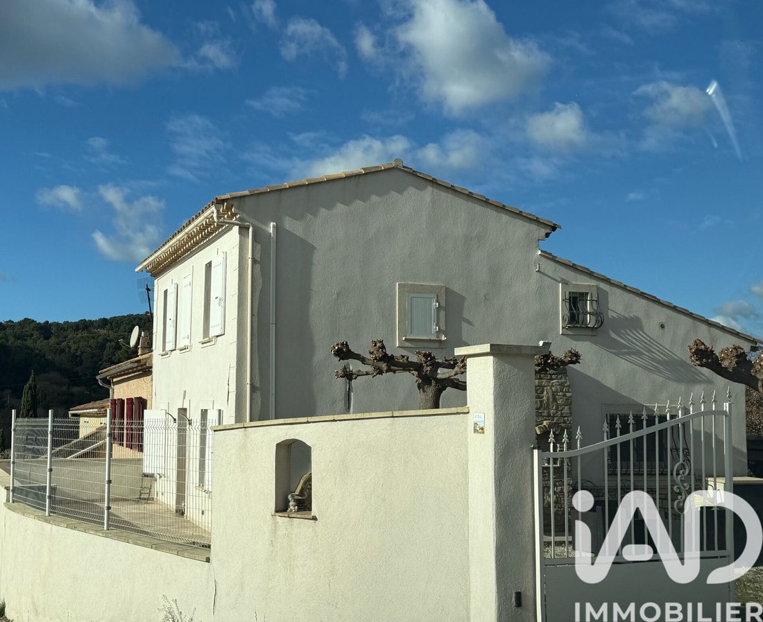 House in La Cadiere-d'Azur, Provence-Alpes-Côte d'Azur, France 1 - 16916445