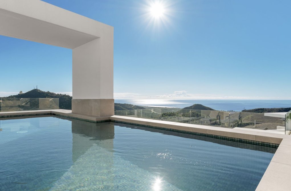 Apartment in Marbella, Andalusia, Spain 1 - 16920506
