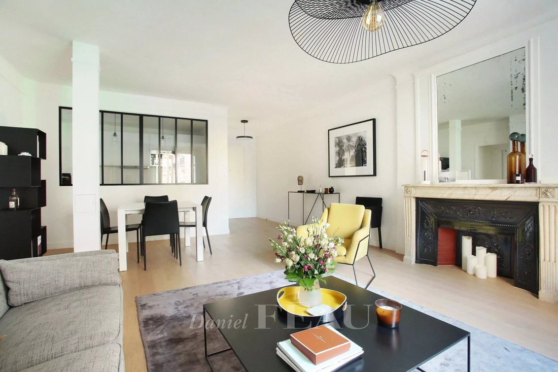 Apartment in Gros Caillou, Paris 7e Arrondissement, Paris 4 - 16919147