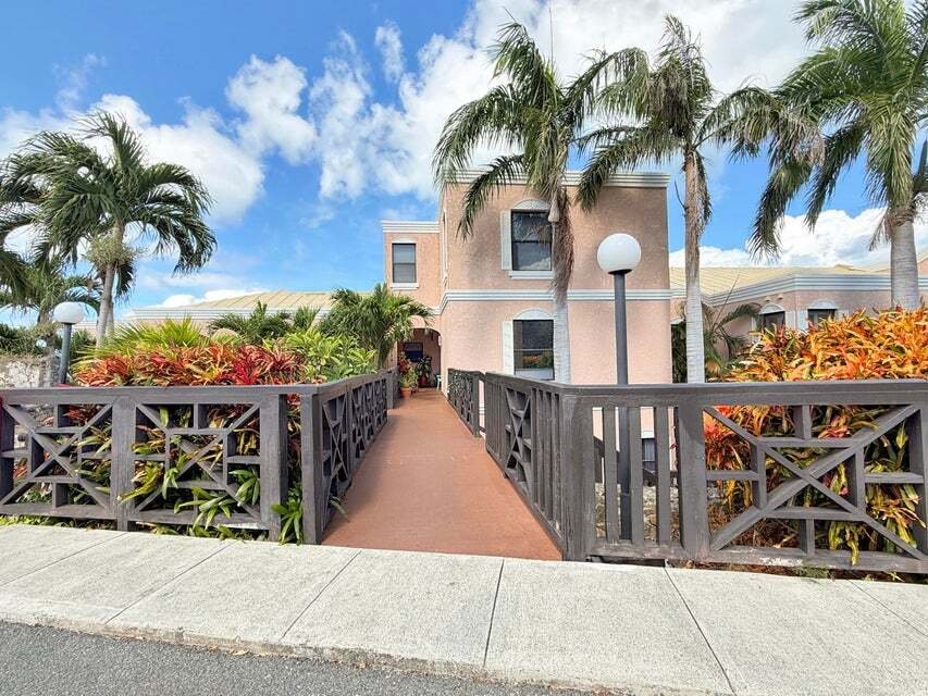 Condo in Christiansted, St. Croix, U.S. Virgin Islands 5 - 16920048
