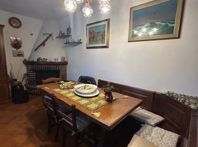 House in Pietrasanta, Tuscany, Italy 5 - 16917741